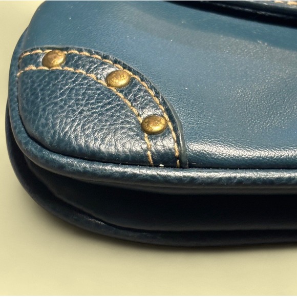 Y2K Navy Leather Wristlet Stud Design 2000s Dark Academic Minimalist Simplistic
